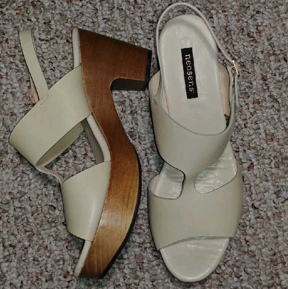 Neosens St. Laurent sandals - Picture 2 of 13